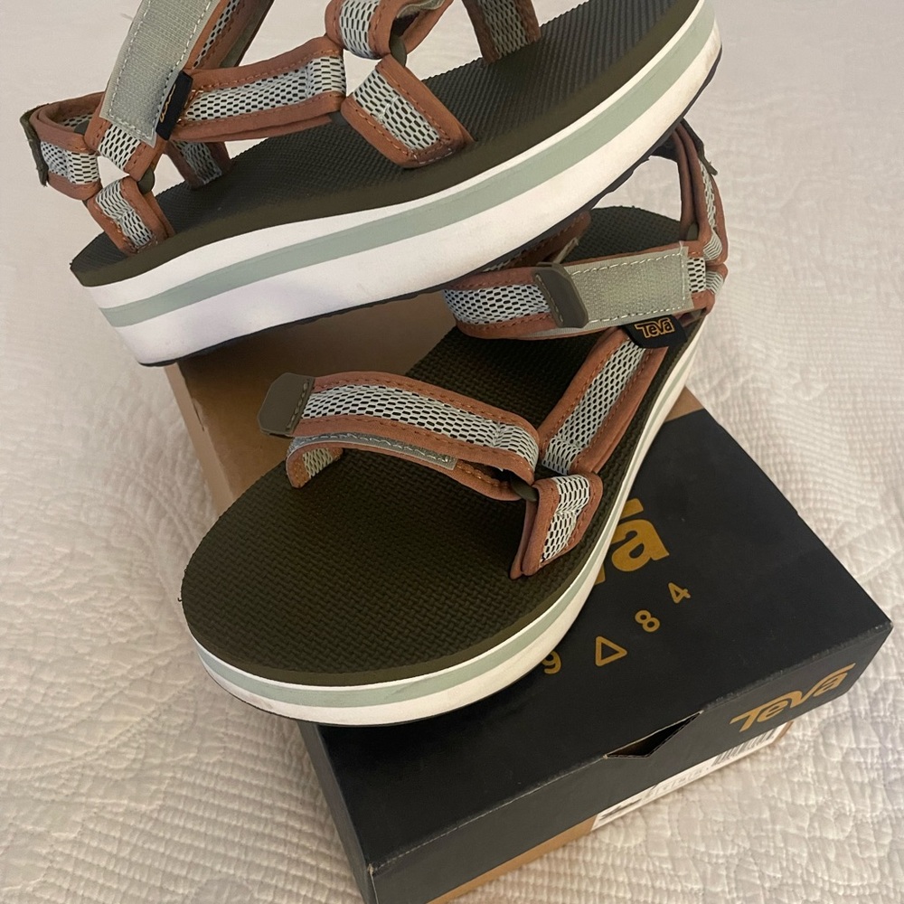 Teva Green and Brown Sandals chunky platform